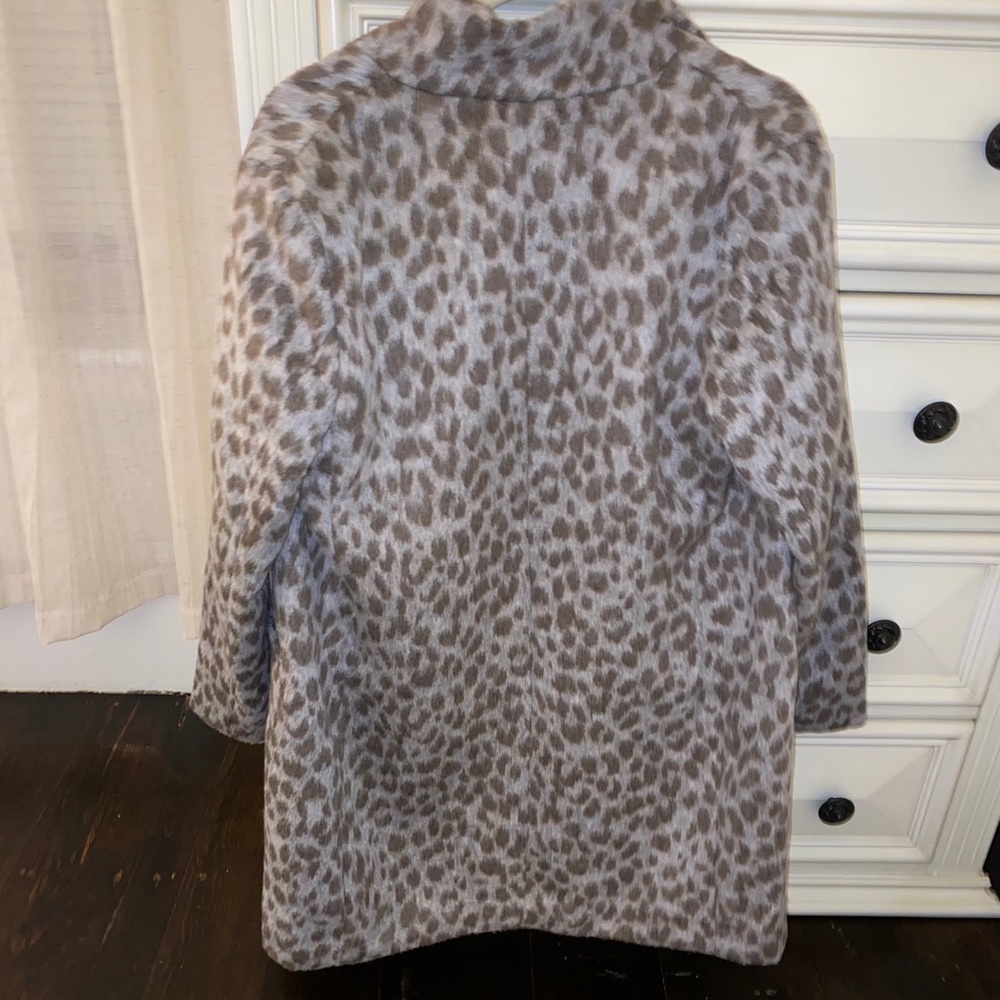 Leopard coat - Picture 4 of 4